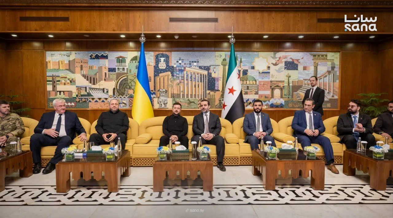 "Есть большой интерес к обмену опытом": Зеленский рассказал детали встречи с президентом Сирии. Фото, видео