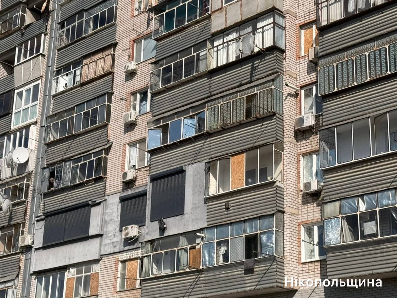 Окупанти майже 50 разів атакували Дніпропетровщину: загинув чоловік, поранена жінка. Фото