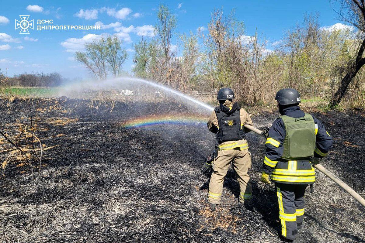 Окупанти майже 50 разів атакували Дніпропетровщину: загинув чоловік, поранена жінка. Фото