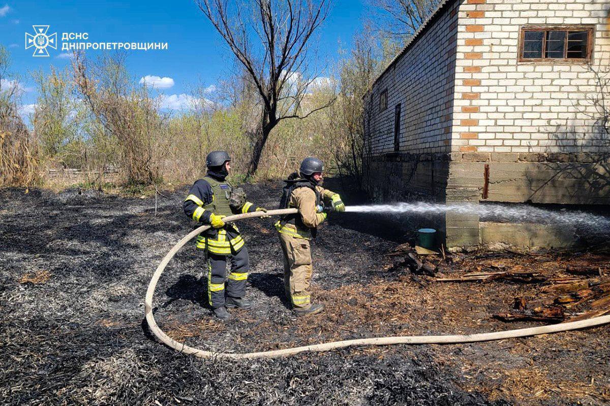 Окупанти майже 50 разів атакували Дніпропетровщину: загинув чоловік, поранена жінка. Фото