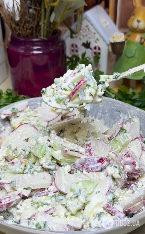 Швидкий майонезний салат з редискою, огірками та зеленню: обов'язково приготуйте цієї весни