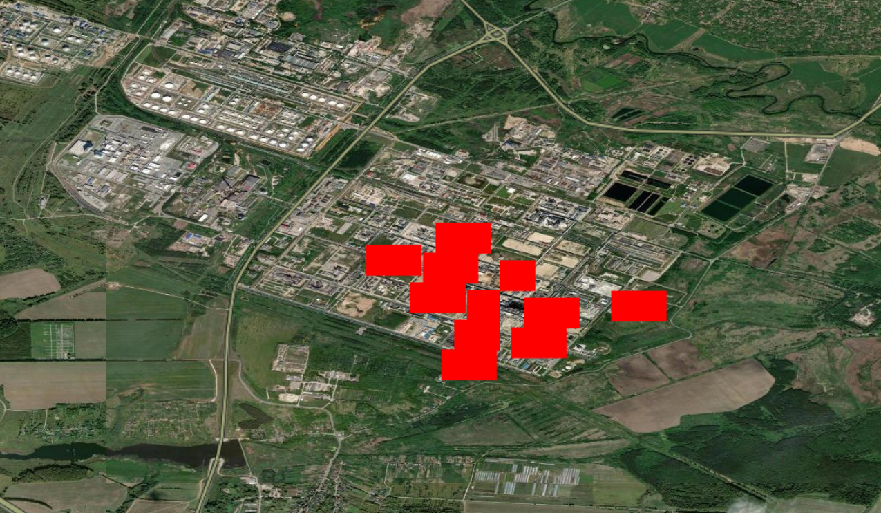 Дроны пожаловали на НПЗ под Нижним Новгородом в России: разгорелись пожары. Фото и видео