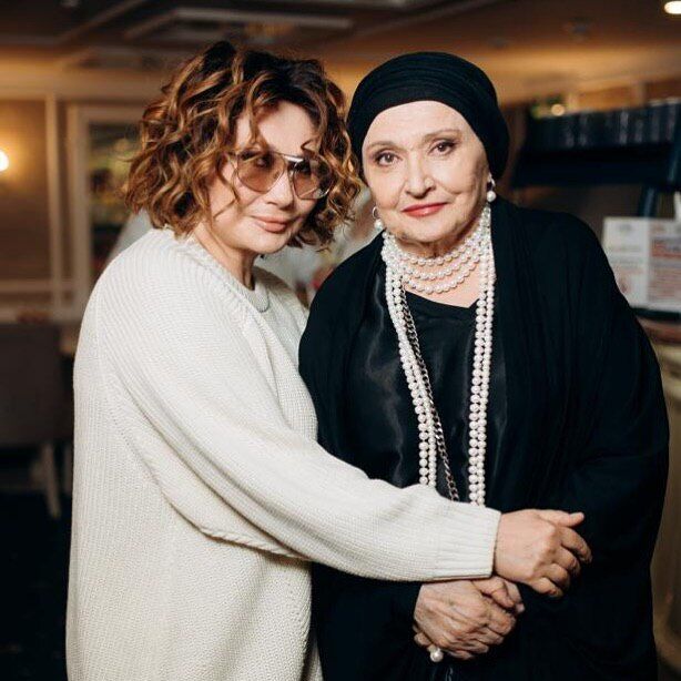 "Там усе не так просто". Девід Аксельрод – про скандал із Віктором Павліком, стосунки з Миколою Мозговим та реакцію родини на камінг-аут його онуки