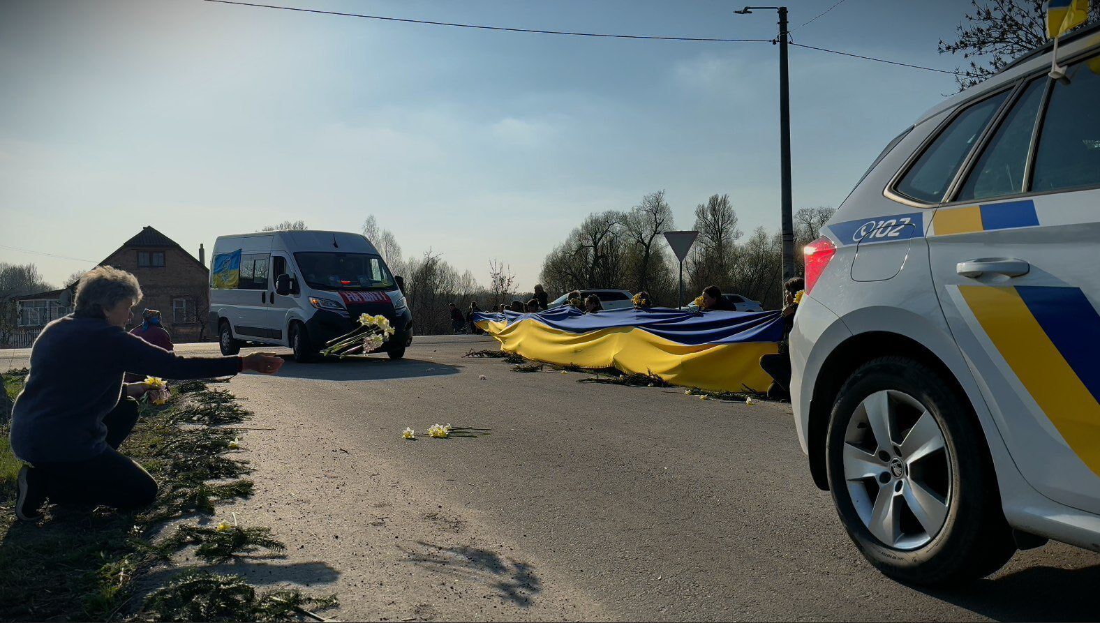 Родились и погибли в один день: на Житомирщине попрощались с двумя братьями-воинами. Фото