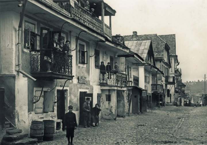 Давній Кременець: у мережі показали атмосферні фото