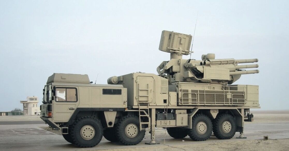 Білорусь постачає Росії броньоване шасі МЗКТ для нової версії ЗРГК "Панцирь" – розслідування