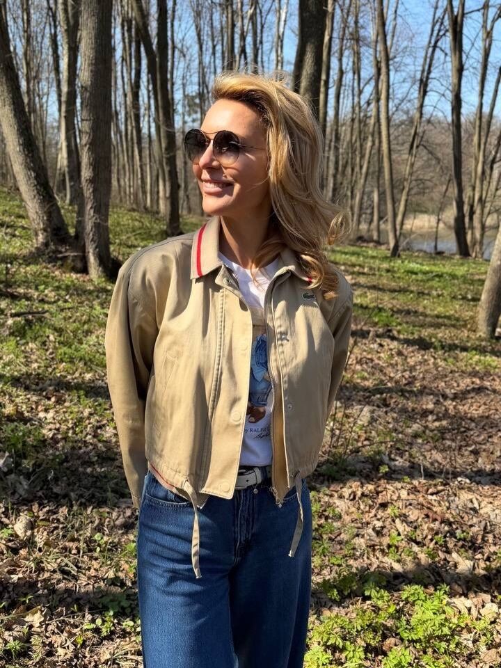 "Кто этот мужчина с ребеночком?" Марина Боржемская впервые показала своего таинственного избранника в полный рост. Романтические фото