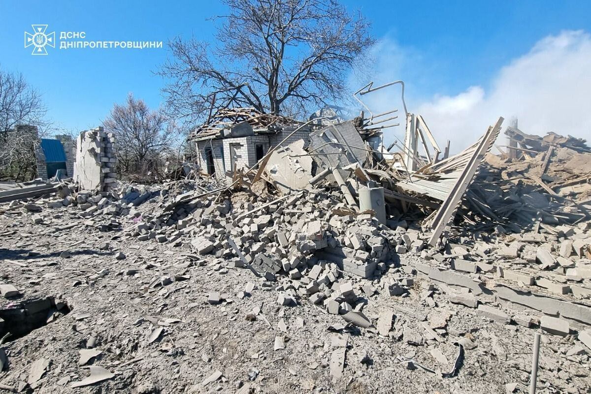Враг в течение дня бил по Днепропетровской области: 10 пострадавших, среди них - маленькая девочка и 17-летний парень. Фото