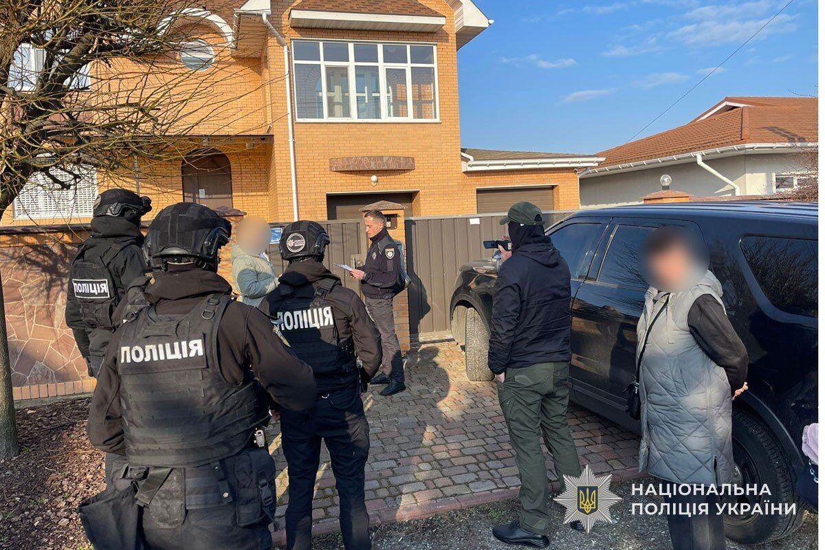 Вилучено "товару" на 700 млн грн: в Україні поліцейські викрили масштабній наркобізнес. Фото та відео