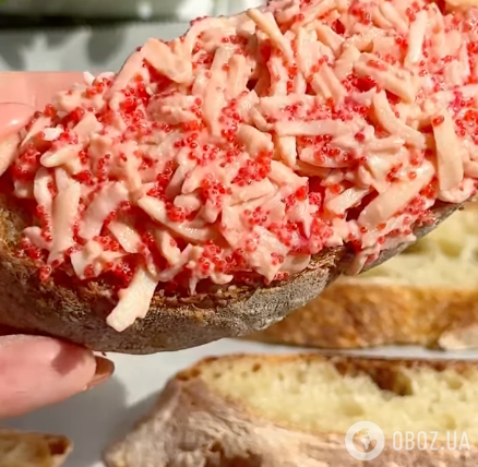 На вкус, как суши: запеченные брускетты с крабовой начинкой