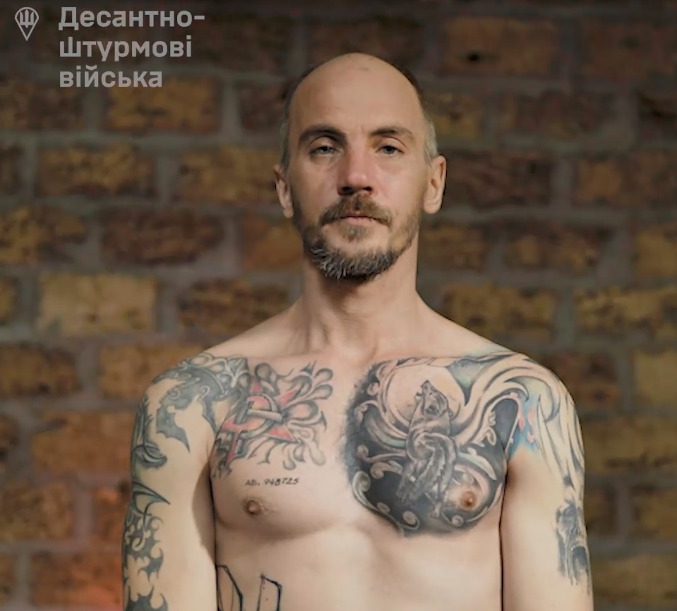 "Багато трупів лежить, обгорілі, розірвані": полонений окупант розповів, що його жахнуло на полі бою, і поскаржився на командування. Відео