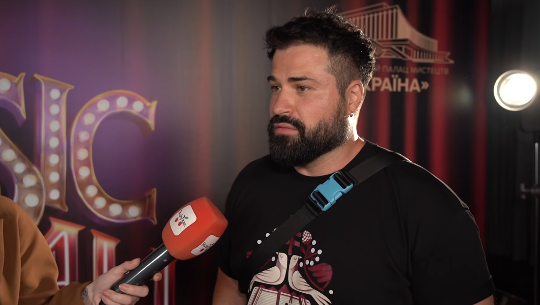 Скандал с концертом Виктора Павлика. Коллега артиста намекнул на "хорошо спланированную историю"