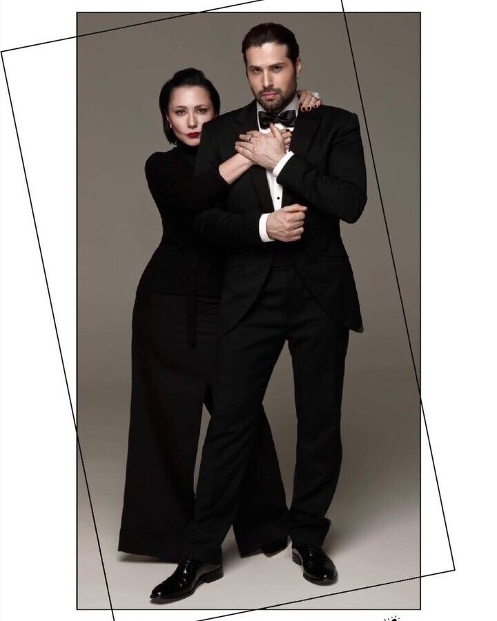 Муж Алены Мозговой раскрыл, как семья восприняла каминг-аут дочери Зои и что подтолкнуло ее на публичную откровенность