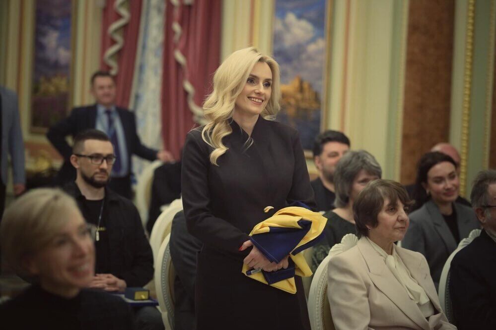 Ірина Федишин, яка отримала відзнаку від Зеленського, розкрила, що не можна брати з собою на зустріч із президентом: забирають на вході