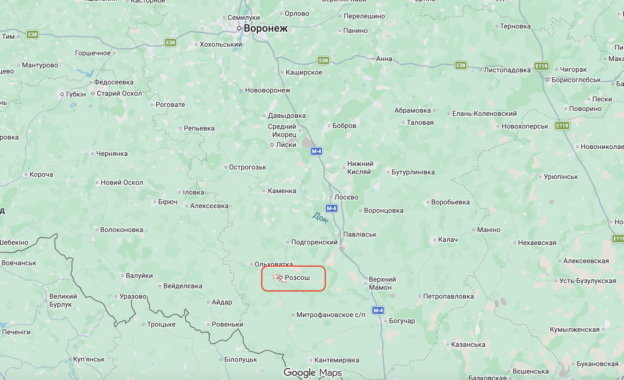 У Воронезькій області РФ поскаржились на атаку дронів: спалахнула пожежа в районі хімзаводу. Відео