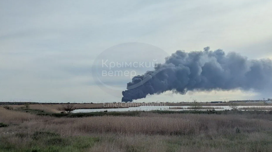 Не только нефтебазы: в Генштабе подтвердили поражение важных объектов оккупантов в Крыму