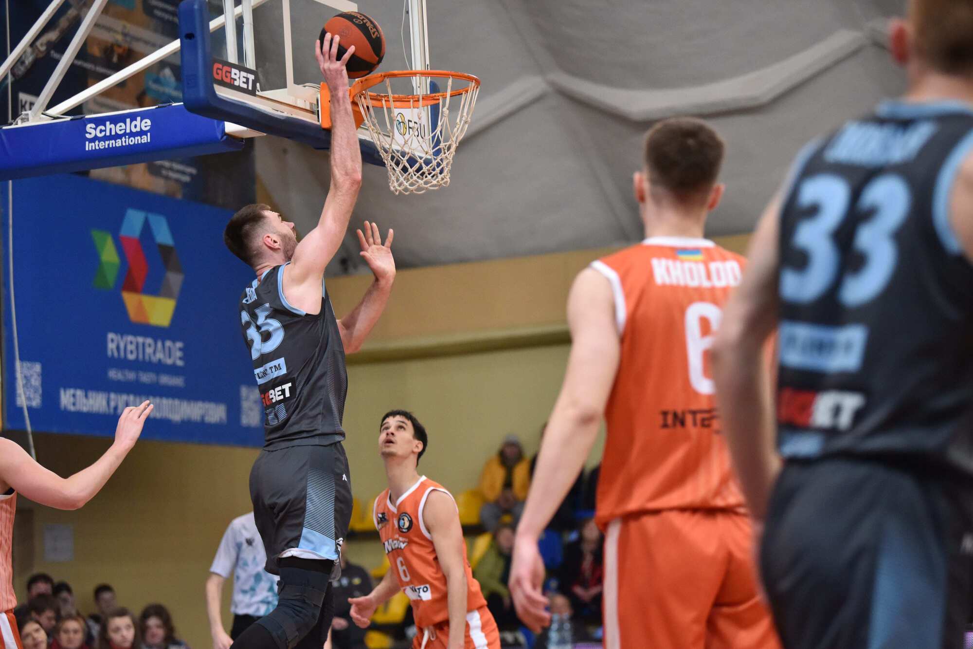 Определились первые полуфиналисты Суперлиги GGBET