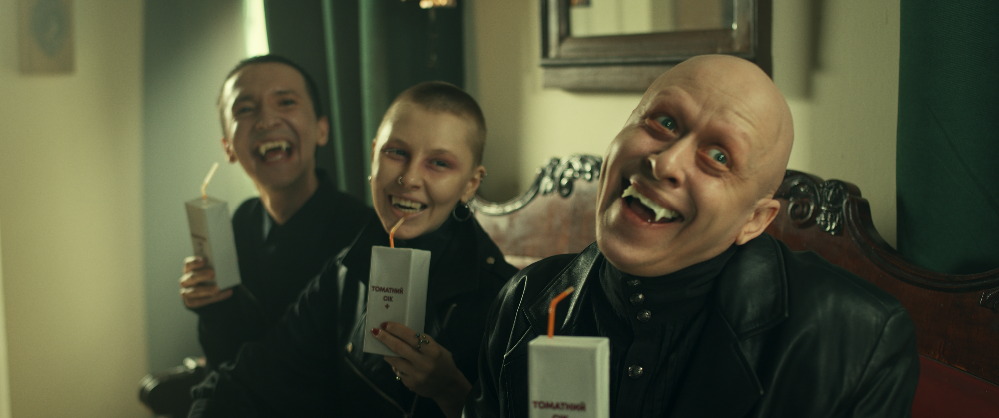 "Крещатик 48/2": вышел трейлер украинской семейной комедии о магии и детях