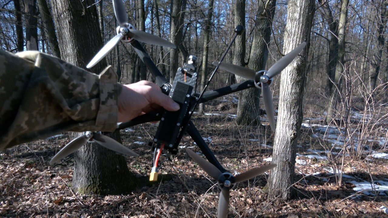 Разведчики получили партию FPV-дронов "Тень" от сети "Подорожник"