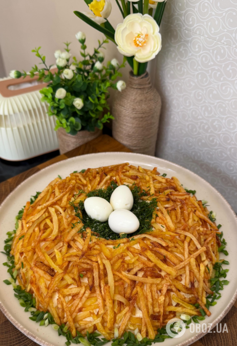 Праздничный салат "Гнездо глухаря": удивите гостей оригинальным блюдом