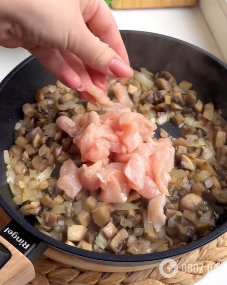 Можна приготувати на Великдень: жульєн в млинцях для святкового столу