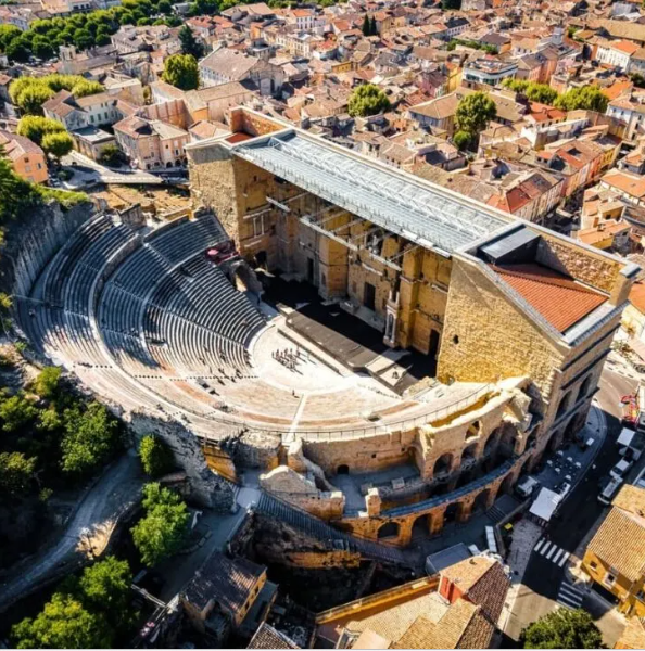 Ви навряд чи про них чули: 5 неймовірних старих міст Європи