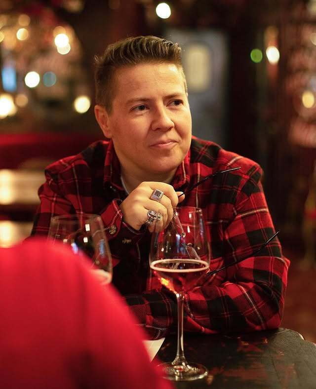 "Для таких, как я, путь домой закрыт". Как во время войны живет звезда "Х-Фактора" из Беларуси Евгений Литвинкович и почему он исчез из соцсетей