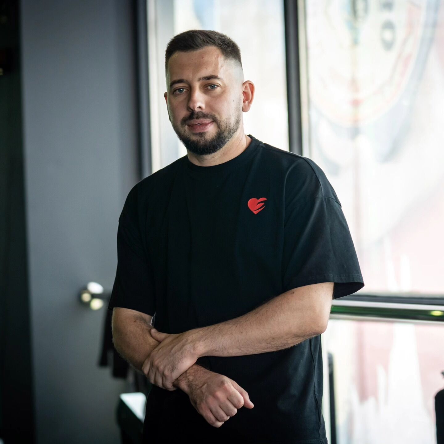 "Міна розірвалася над головою": після важкого поранення український військовий став боксером, має зіркового тренера і хоче на Паралімпіаду