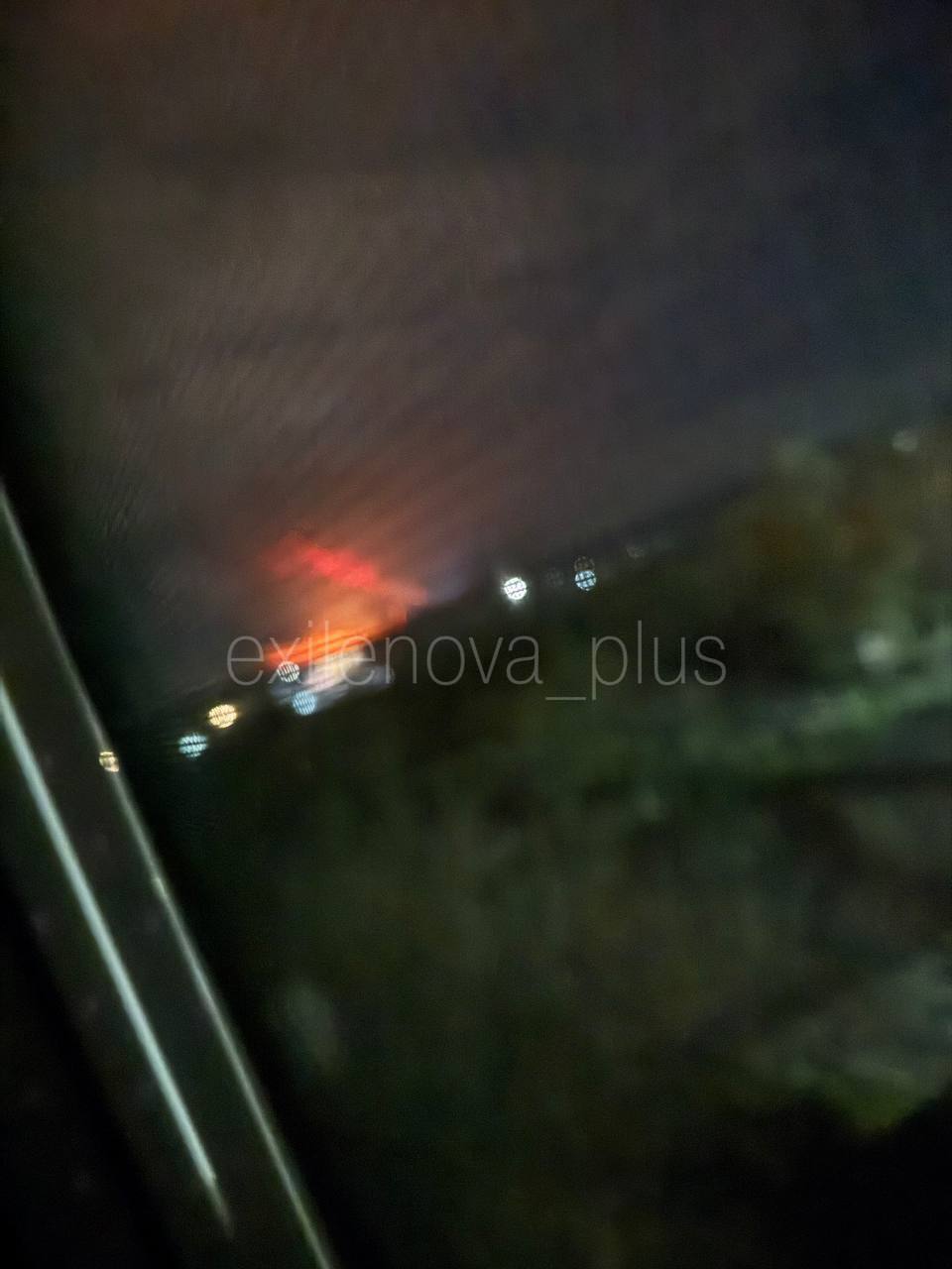 Заграву було видно здалеку: на Луганщині атаковано бази ремонту та обслуговування техніки окупантів. Відео