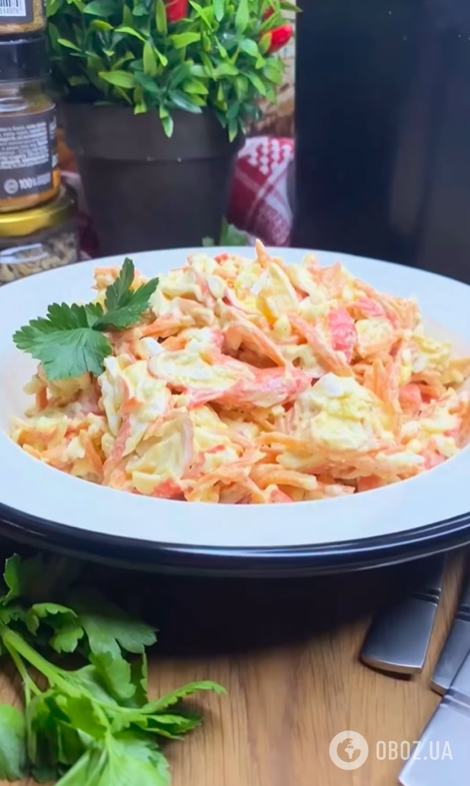 Какой вкусный салат приготовить с крабовыми палочками: рецепт для праздничного стола