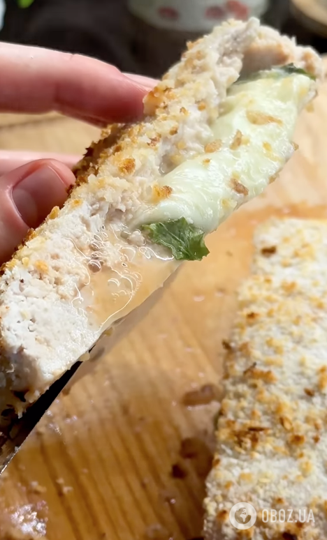 Вкуснее, чем котлеты: кальцоне из фарша с сыром и кетчупом для пасхального стола