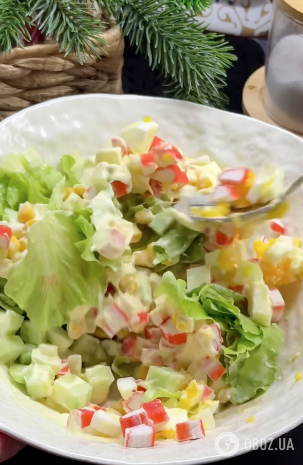 Крабовий салат по-новому: ділимося рецептом страви для великоднього столу