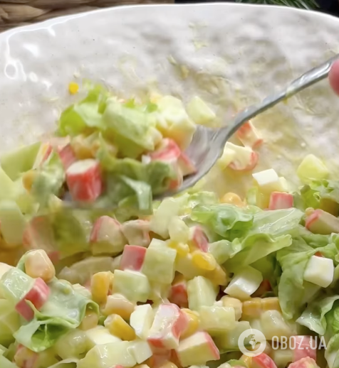 Крабовий салат по-новому: ділимося рецептом страви для великоднього столу