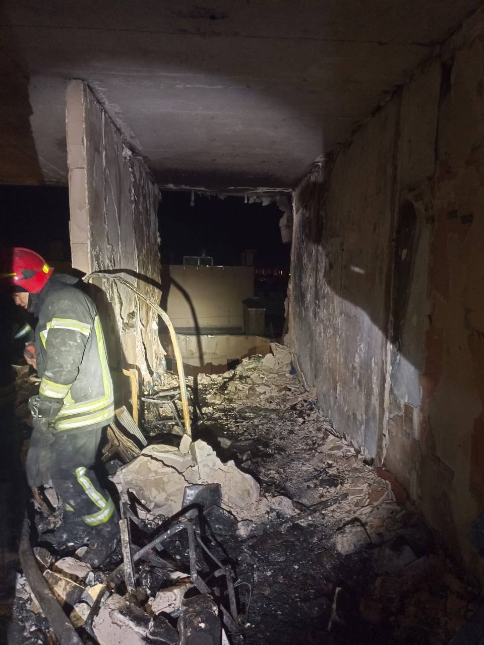 Росія атакувала Одесу і область, стались пожежі: під ударом були будинки і портова інфраструктура. Фото