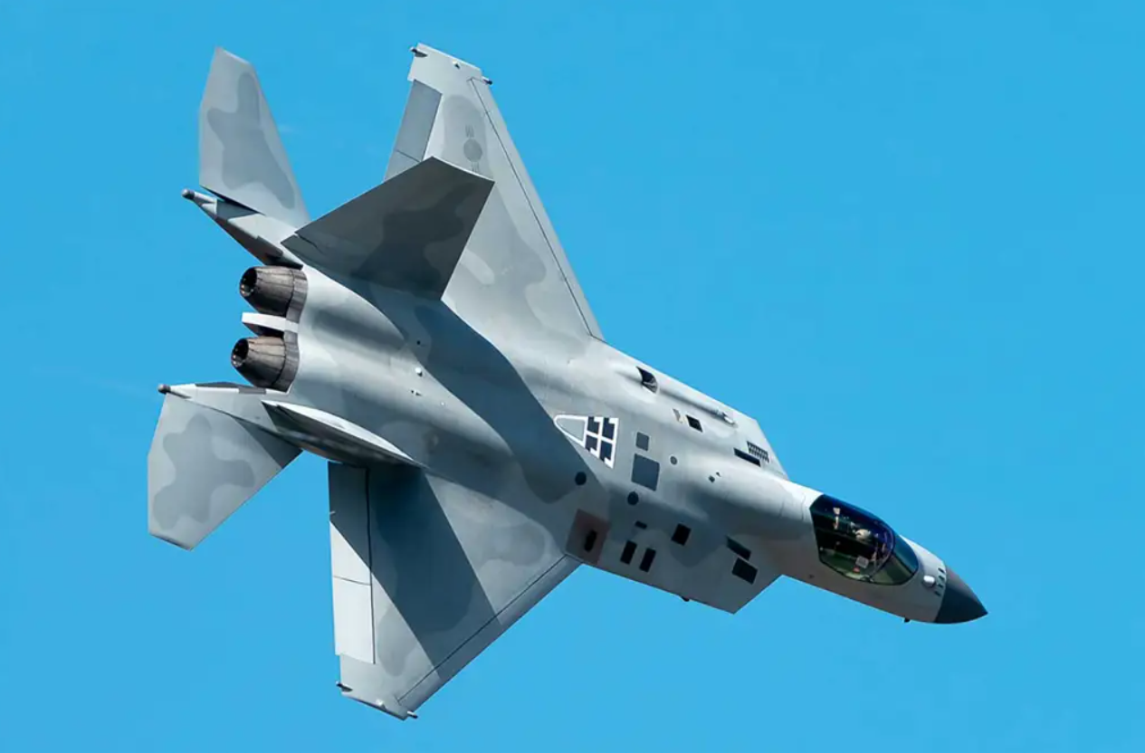 "Убийца МиГов": что известно об истребителе KF-21 Boramae, который прошел полную проверку боеготовности в Южной Корее