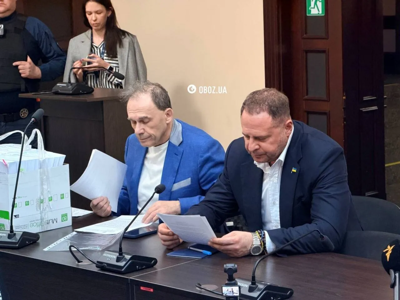 Суд обирає запобіжний захід Єрмаку: прокурори вимагають взяття під варту. (ОНЛАЙН)