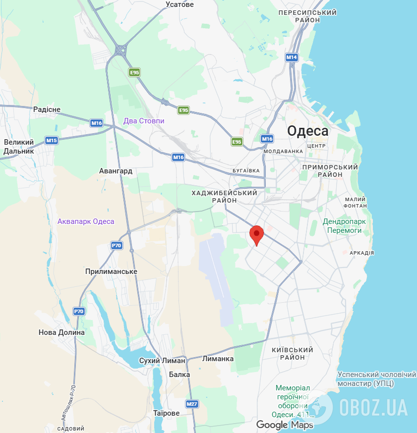 В Одесі 10-річна дівчинка провалилася під тротуарну плитку: рятувальники встигли вчасно. Фото і відео