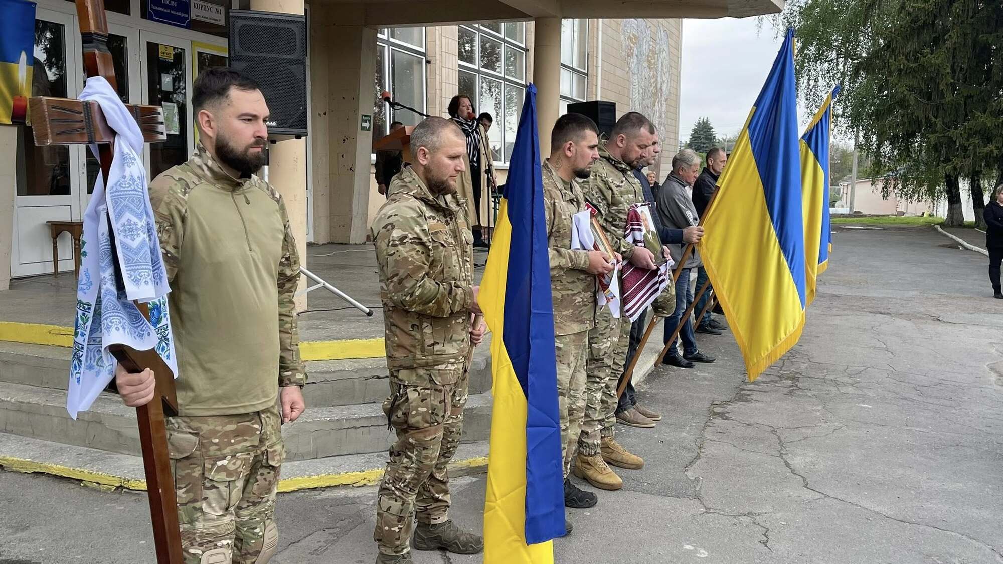 "Был человеком света и силы": в Черкасской области попрощались с защитником, который погиб от удара вражеского FPV-дрона. Фото
