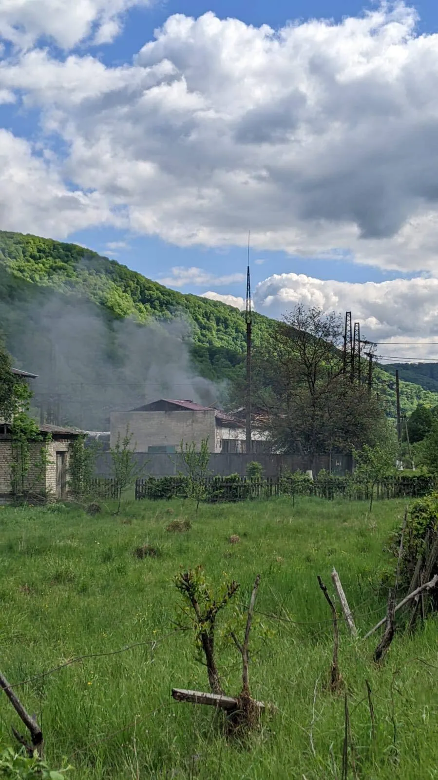 Росія влаштувала наймасовіший обстріл Закарпаття від початку війни, є прильоти: усі подробиці. Фото