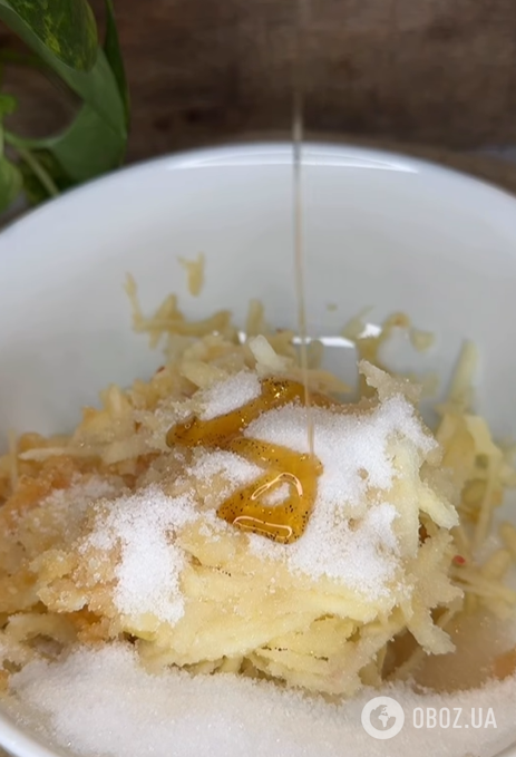 Вкусный овсяный пирог с яблоками и какао: делимся простым рецептом выпечки к чаю