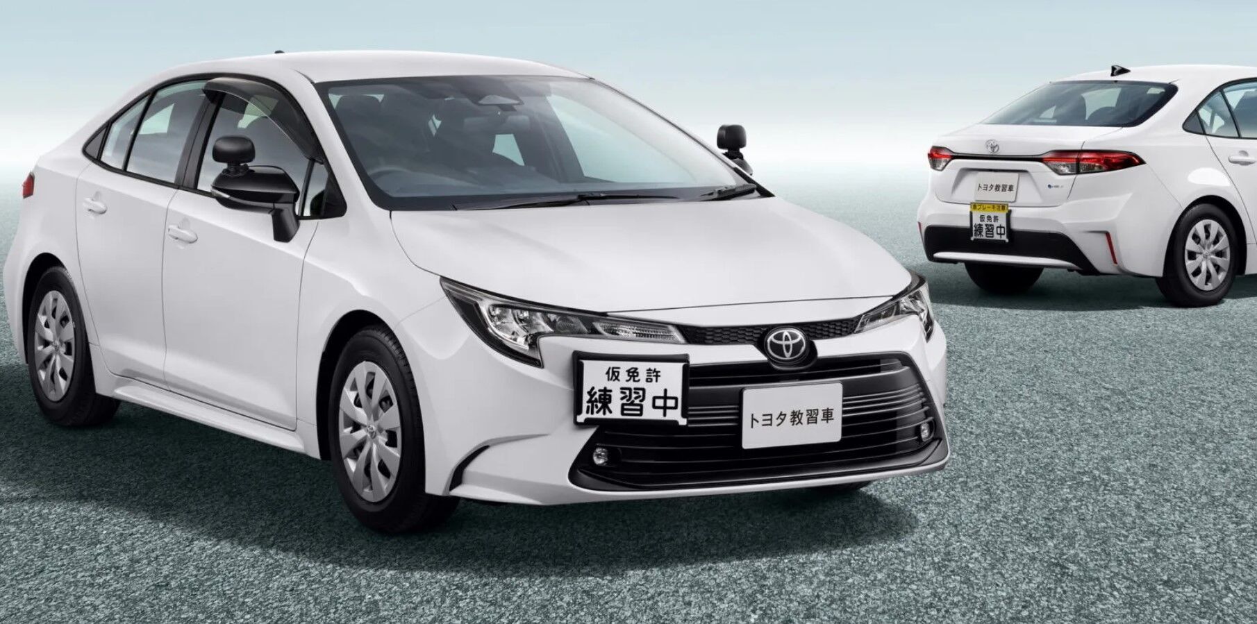 Автошкола водіння Toyota Corolla