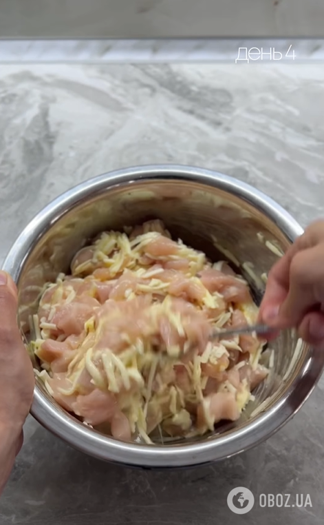 Сочные куриные котлеты с сыром: делимся простым рецептом