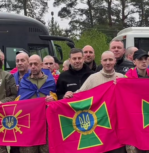 Самому молодому освобожденному – 21 год, самому старшему – 62: подробности об украинцах, которых удалось вернуть из плена РФ
