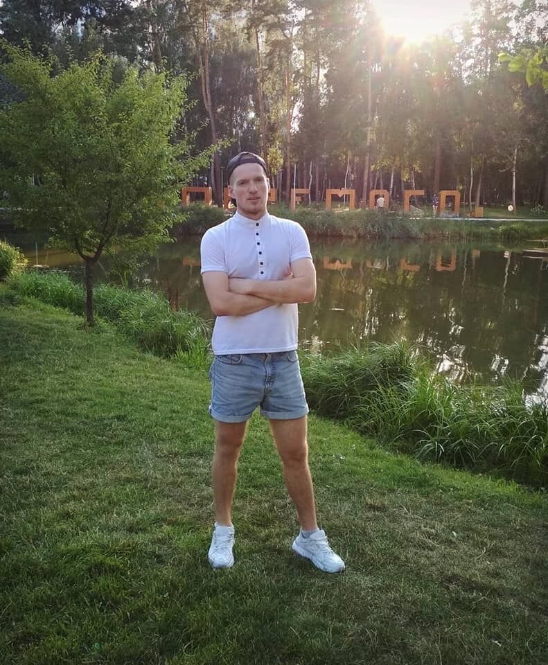 Погибший в Киеве украинский хоккеист, в дом которого попала ракета, помогал людям жить без боли и накануне обстрела дал мастер-класс