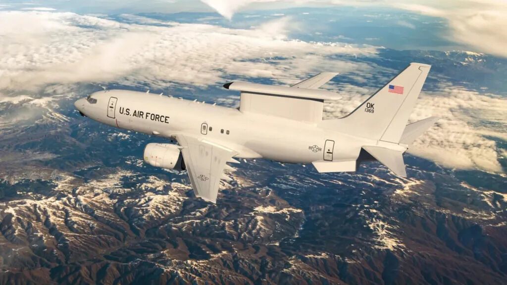 США вирішили терміново оновити флот літаків дальнього радіолокаційного виявлення: що відбувається