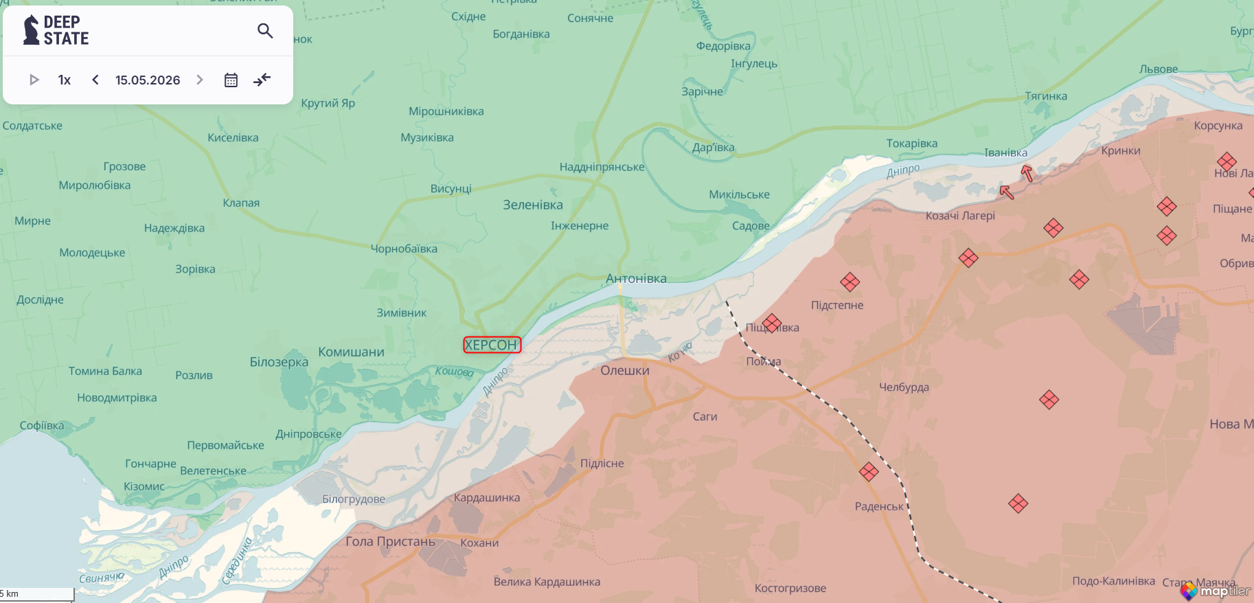 Оккупанты ударили по центру Херсона: есть жертва и раненые