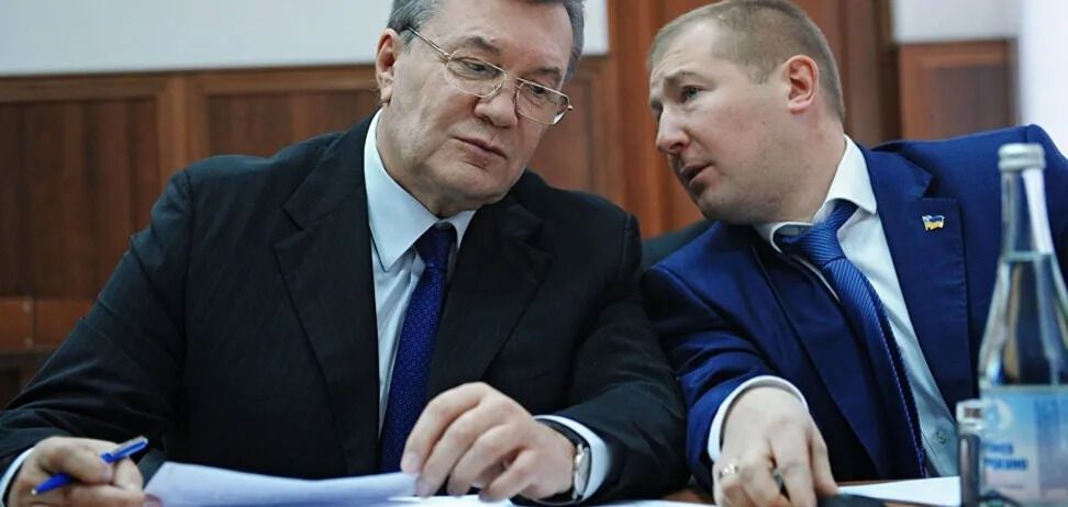 Янукрвич з адвокатом