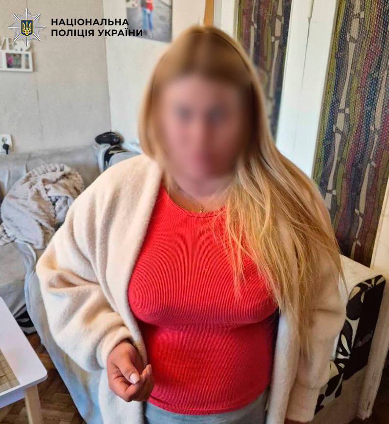 В Киеве женщина из-за замечания устроила стрельбу во дворе дома: есть раненый. Подробности и фото