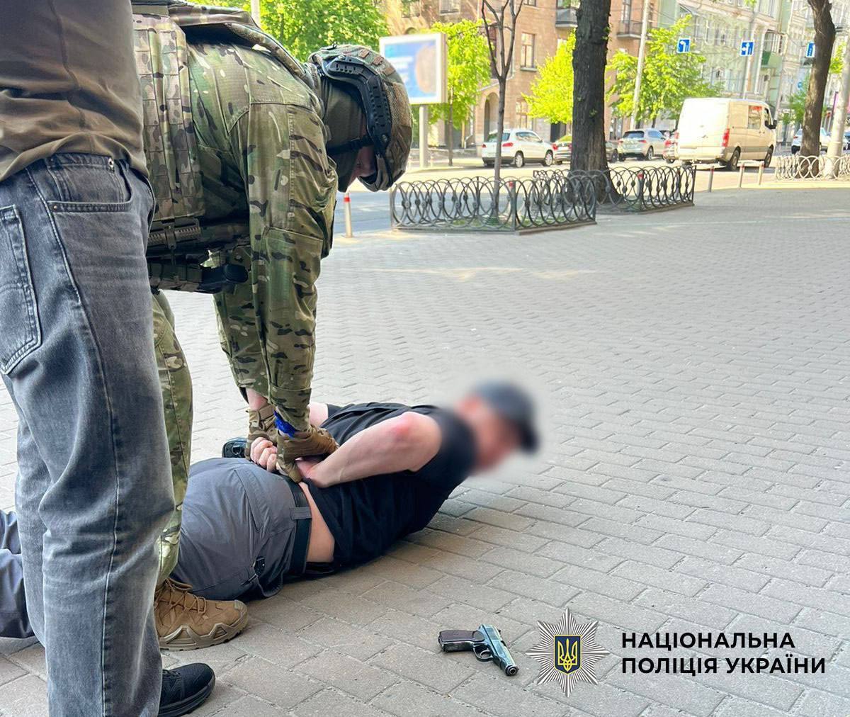 Изъяты наркотики на 8 млн грн: в Киеве полицейские разоблачили "бизнес" по продаже кокаина. Подробности и фото