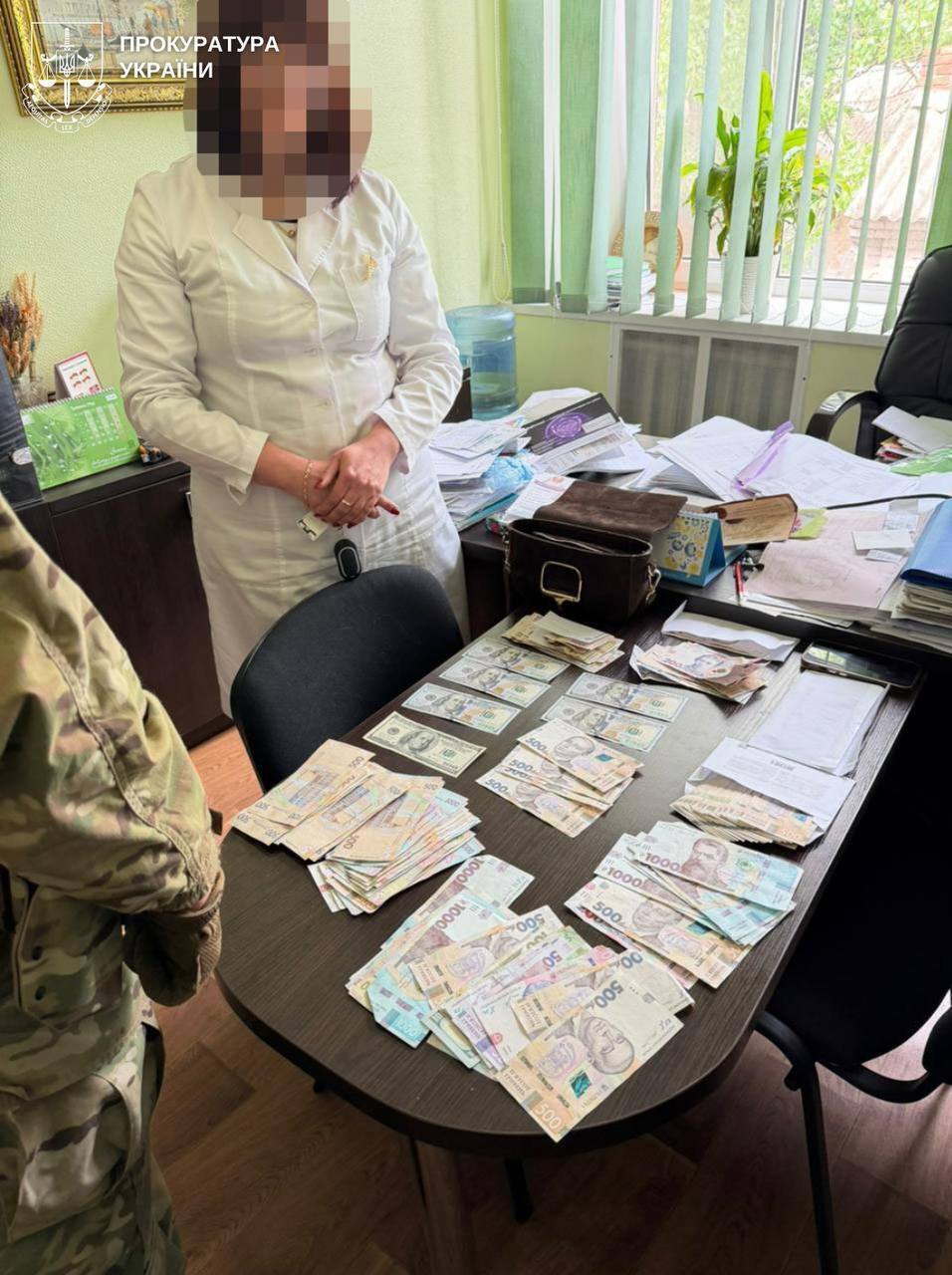 Готівка, яку виявили у голови ВЛК